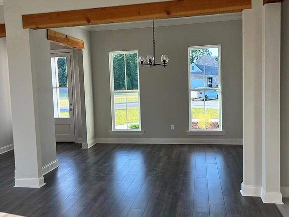 4th image of 10619 Highland Lakes Dr