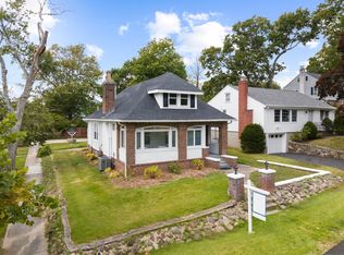 122 Richmond Ave, West Haven, CT 06516
