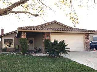 2575 Periwinkle Dr, San Bernardino, CA 92407