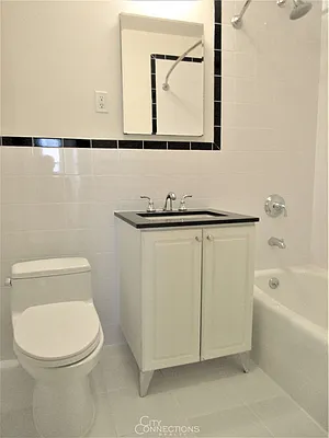 Rented by City Connections Realty | media 23
