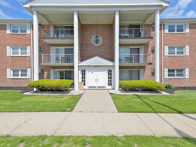 4420 W 111th St APT 101, Oak Lawn, IL, 60453