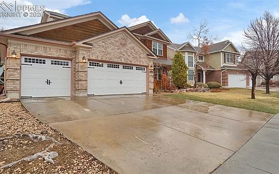 2nd image of 6514 Gemfield Dr