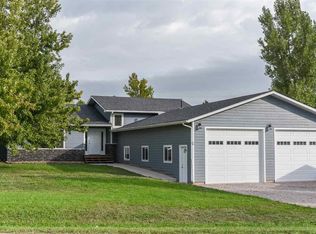 701 Pine Rd, Spearfish, SD 57783