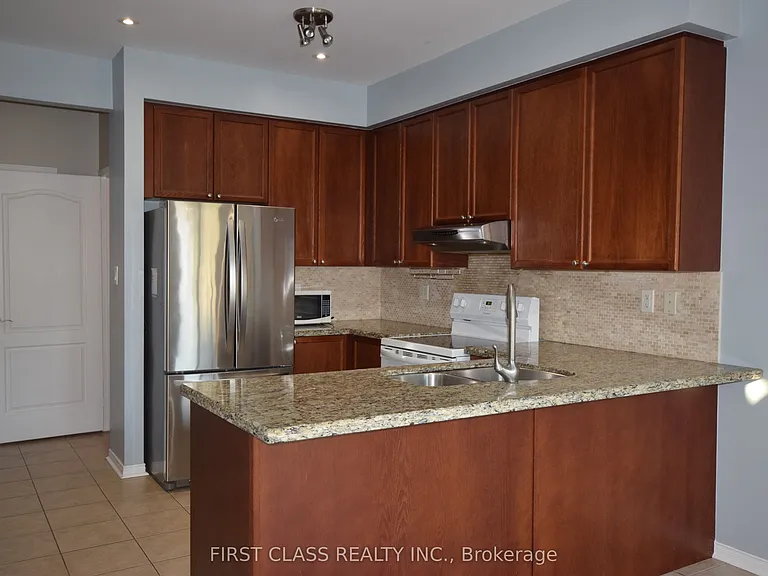 5168 Littlebend Dr — Photo 10