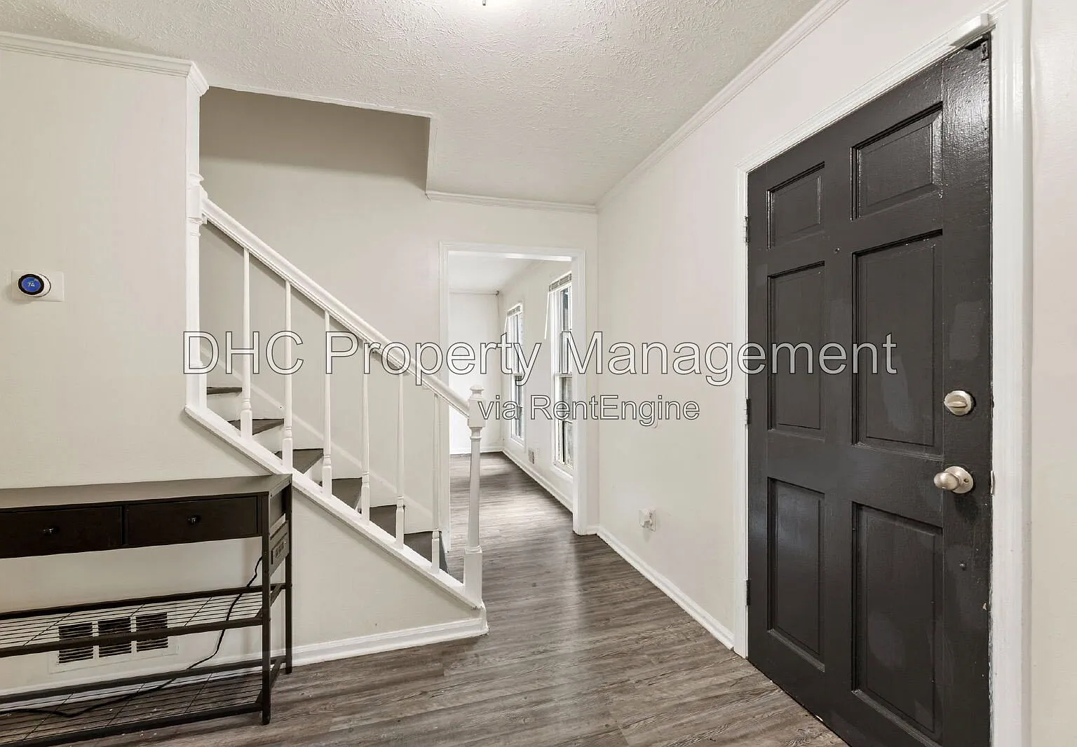 5 bed, 3.0 bath, 1920 sqft, $2,195 — Photo 2