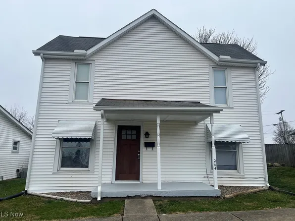 244 S 6th St, Byesville, OH 43723