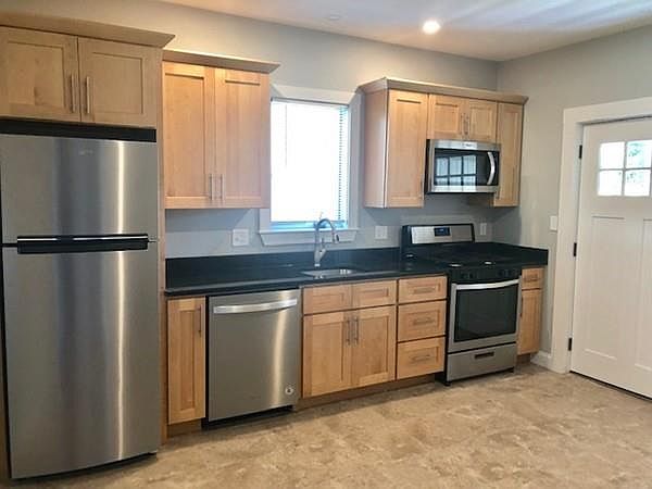 1st image of 246 Water St #1
