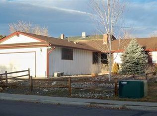 2984 Round Mountain Rd, Sparks, NV 89434