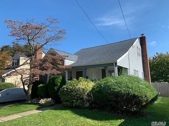 2nd image of 1502 Lowell Ave