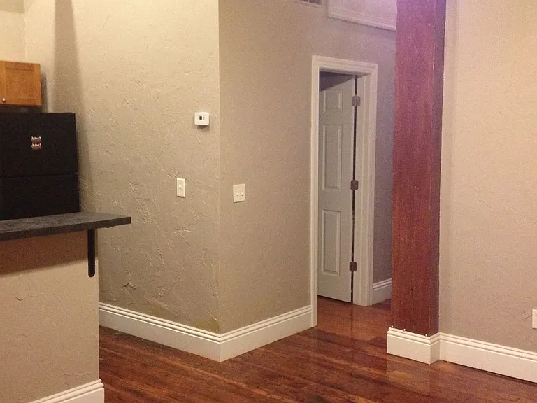 Monroe Street Suites — Photo 4