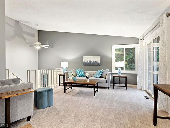 3rd image of 258 River Woods Ln