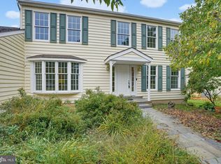 34 Harris Cir, Newark, DE 19711