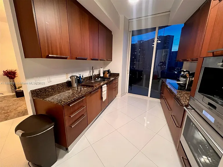 15811 Collins Ave #605 — Photo 12