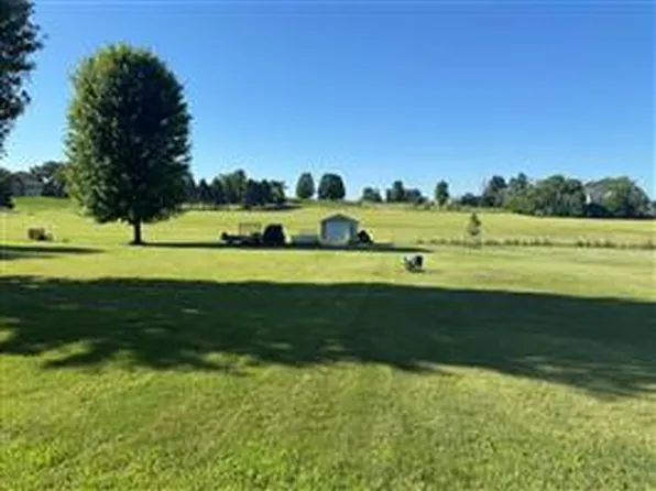 160 5th St SE, Oronoco, MN 55960