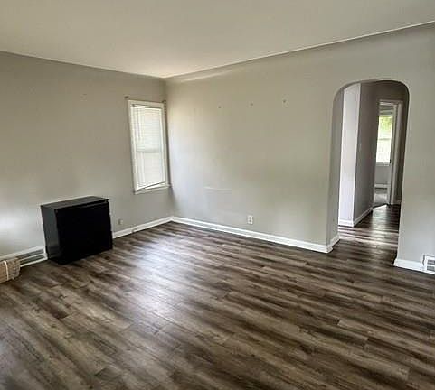 2nd image of 26514 Sunningdale Dr