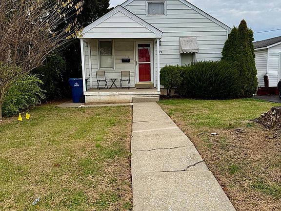 2nd image of 719 W Wyomissing Blvd