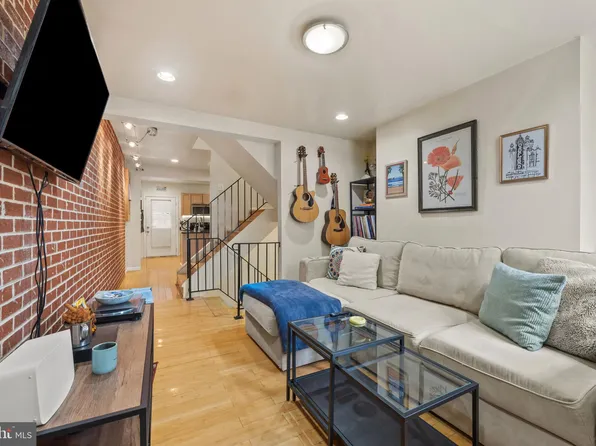 1807 E Lombard St, Baltimore, MD 21231