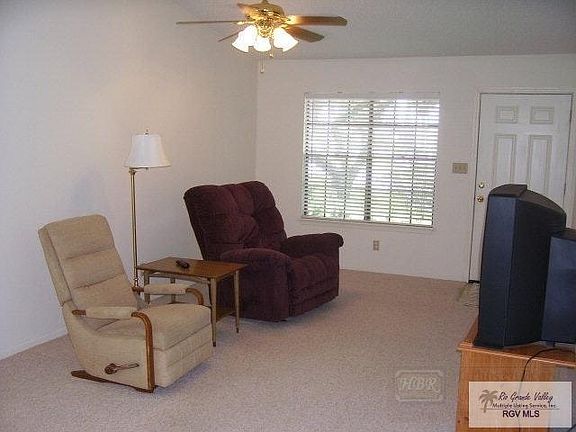 2nd image of 1000 Camelot Dr APT 6200