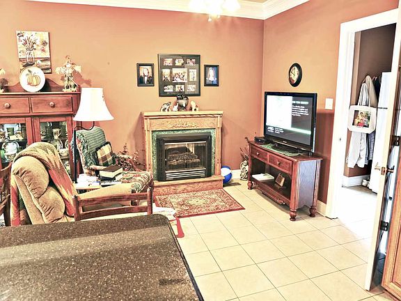 3rd image of 222 Bellemeade Dr