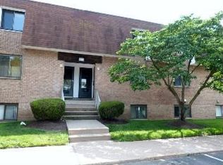 885 York Rd APT 7B, Warminster, PA 18974