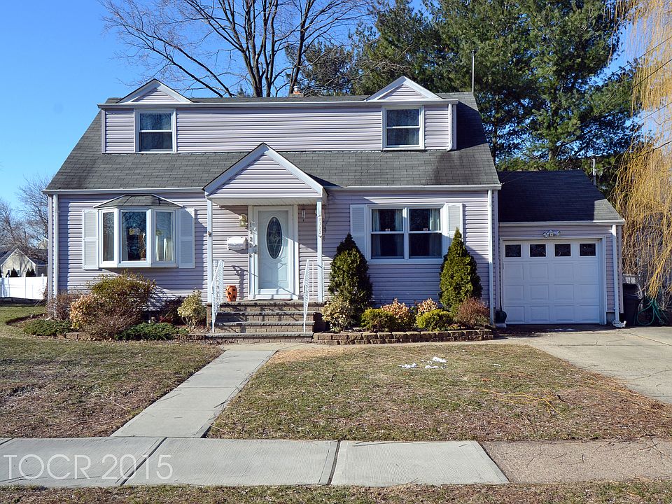 1st image of 13-22 Fairclough Pl #1X