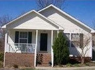 124 Mallard Creek Dr, Graham, NC 27253