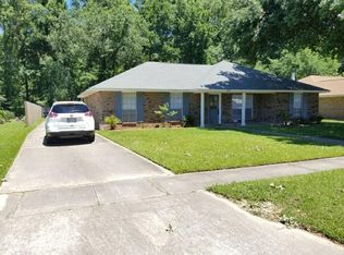 7013 Northampton Dr, Baton Rouge, LA 70811