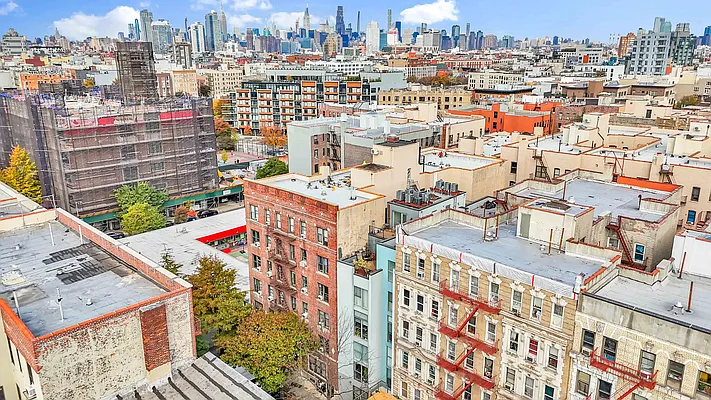 Rented by Brownstone Property Group | media 1