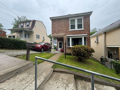 1210 Round Top St, Pittsburgh, PA, 15205
