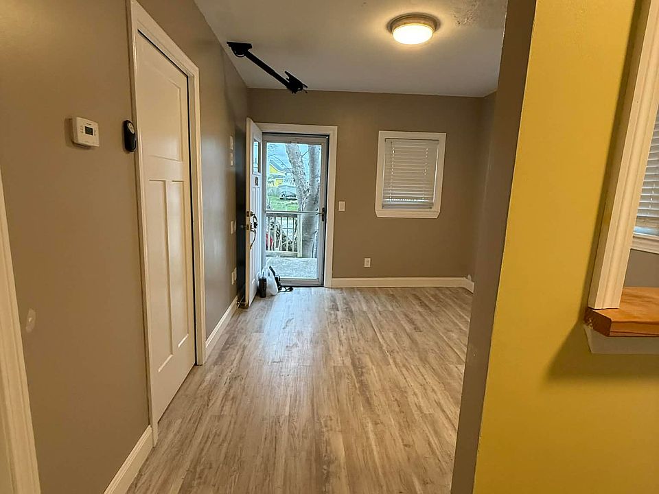 1st image of 492 Park Ave