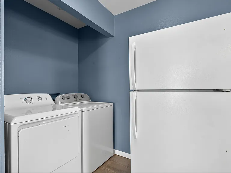 2701 NW 18th St #1 — Photo 11