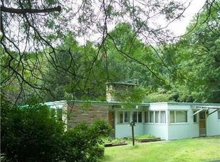 200 Bovard Ln, Natrona Heights, PA 15065