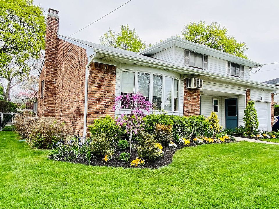 1st image of 2455 Cliff Ln