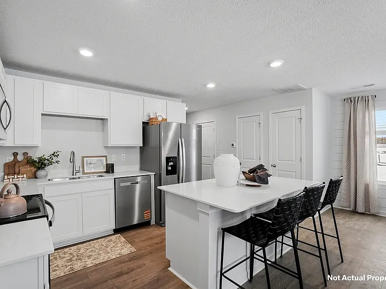 6404 Silver Canoe Way — Photo 6