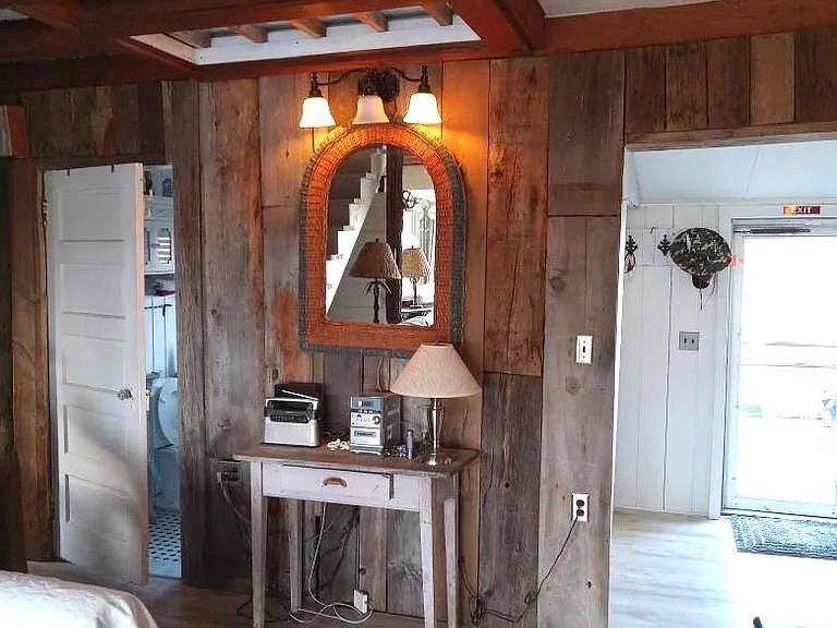 252 Oak Beach Rd #1 — Photo 10