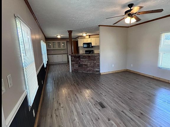 4th image of 203 Hilbert Dr Lot 8