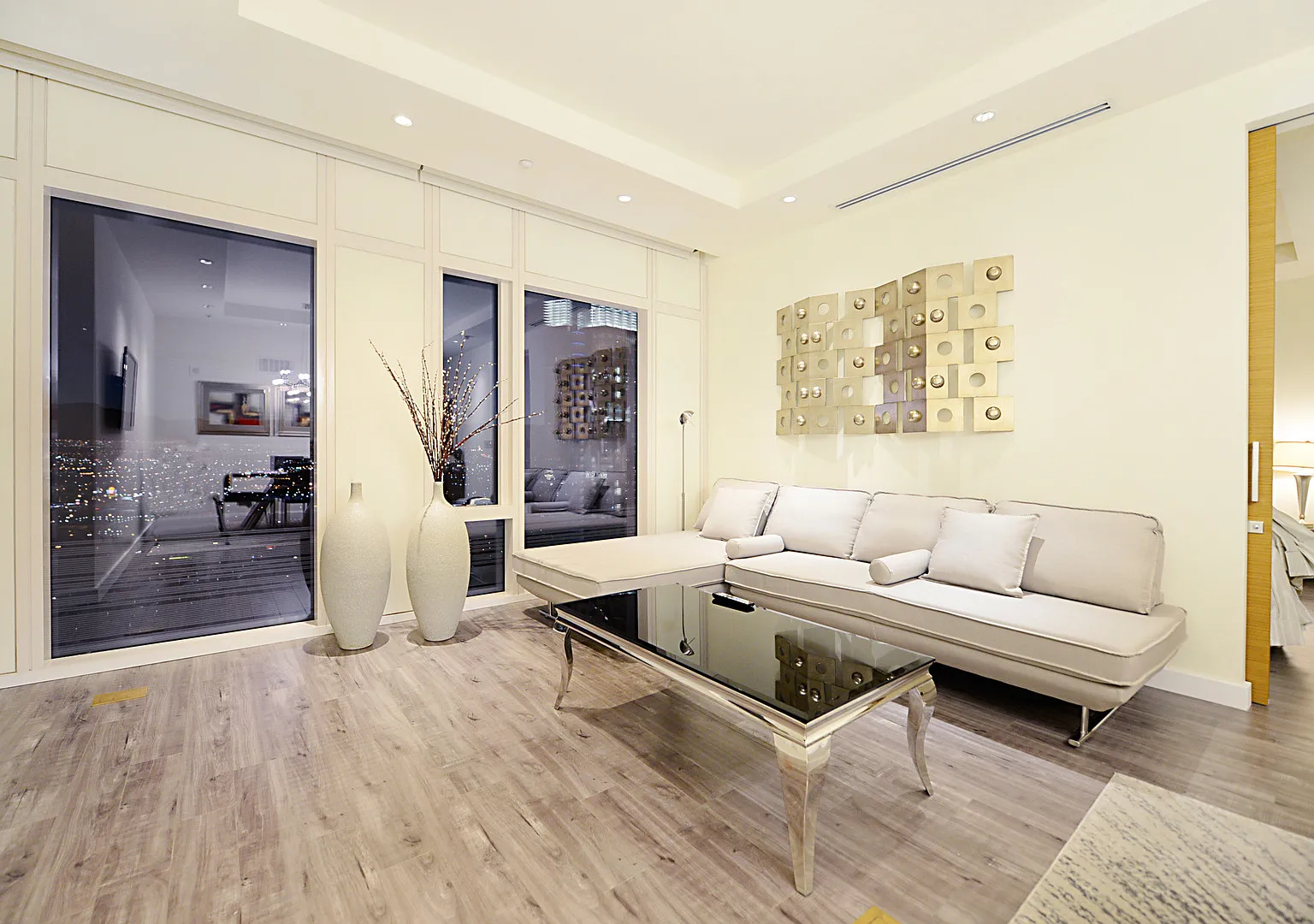 Waldorf Astoria 3411-Strip/City Views from this Stunning 1Bd/1.5Ba Furnished Residence — Photo 1