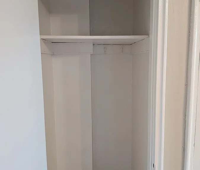 1276 Clinton Ave #2E — Photo 15