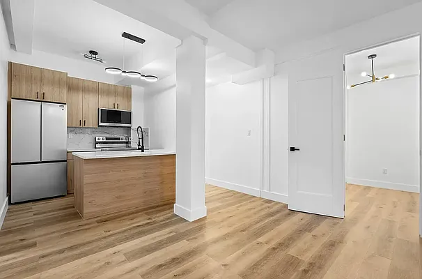 Rented by Living New York | media 44