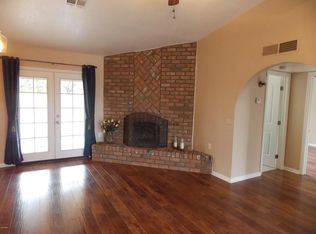 219 W Wagoner Rd, Phoenix, AZ 85023