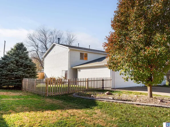 801 W Q St, Lincoln, NE 68528