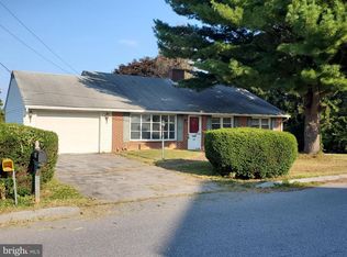 500 Geneva Dr, Westminster, MD 21157