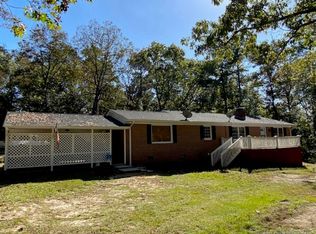 12040 X Way Rd, Laurinburg, NC 28352