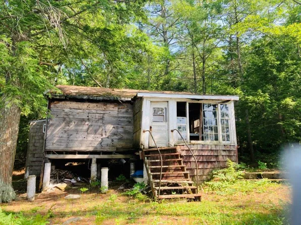 26 Black Raven Road, Winslow, ME 04901