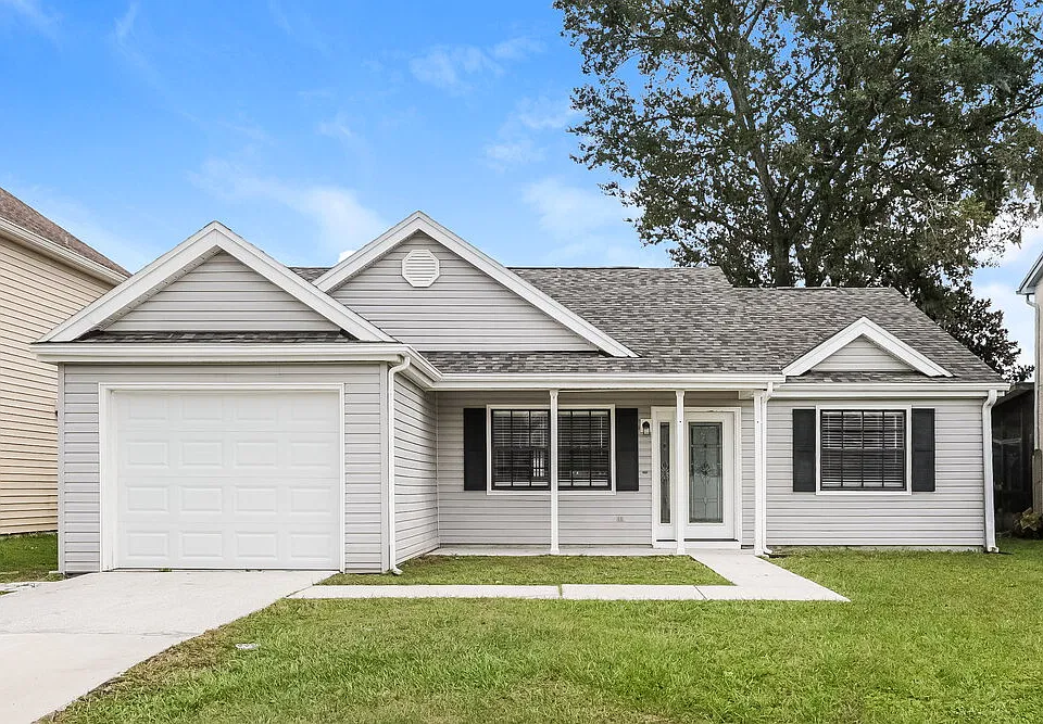 3938 King Dr