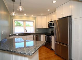 304 Kelly Cir, Duluth, MN 55811