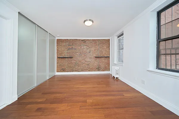 Rented by Living New York | media 4