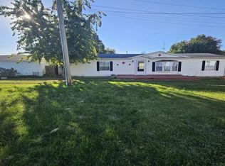 559 E Jefferson St, Frankfort, IN 46041