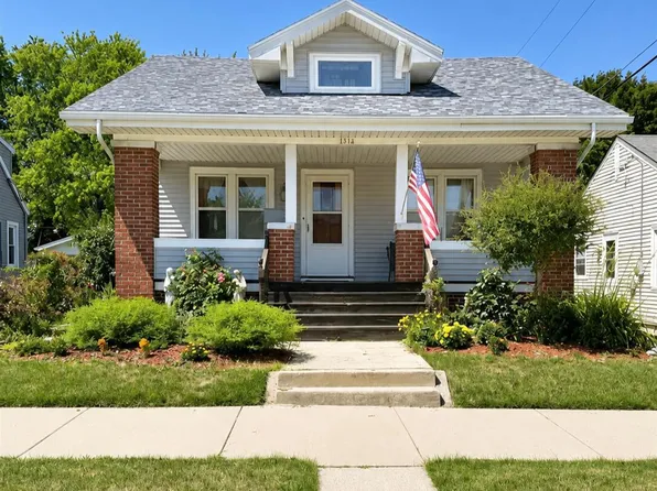 2214 S 16th STREET, Sheboygan, WI 53081
