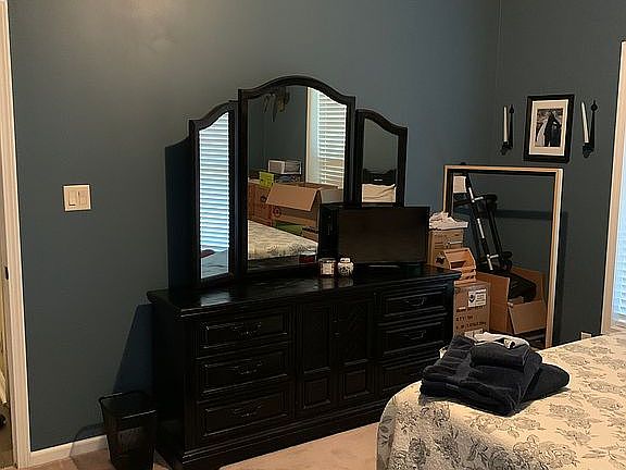 3rd image of 546 Holley Haven Dr